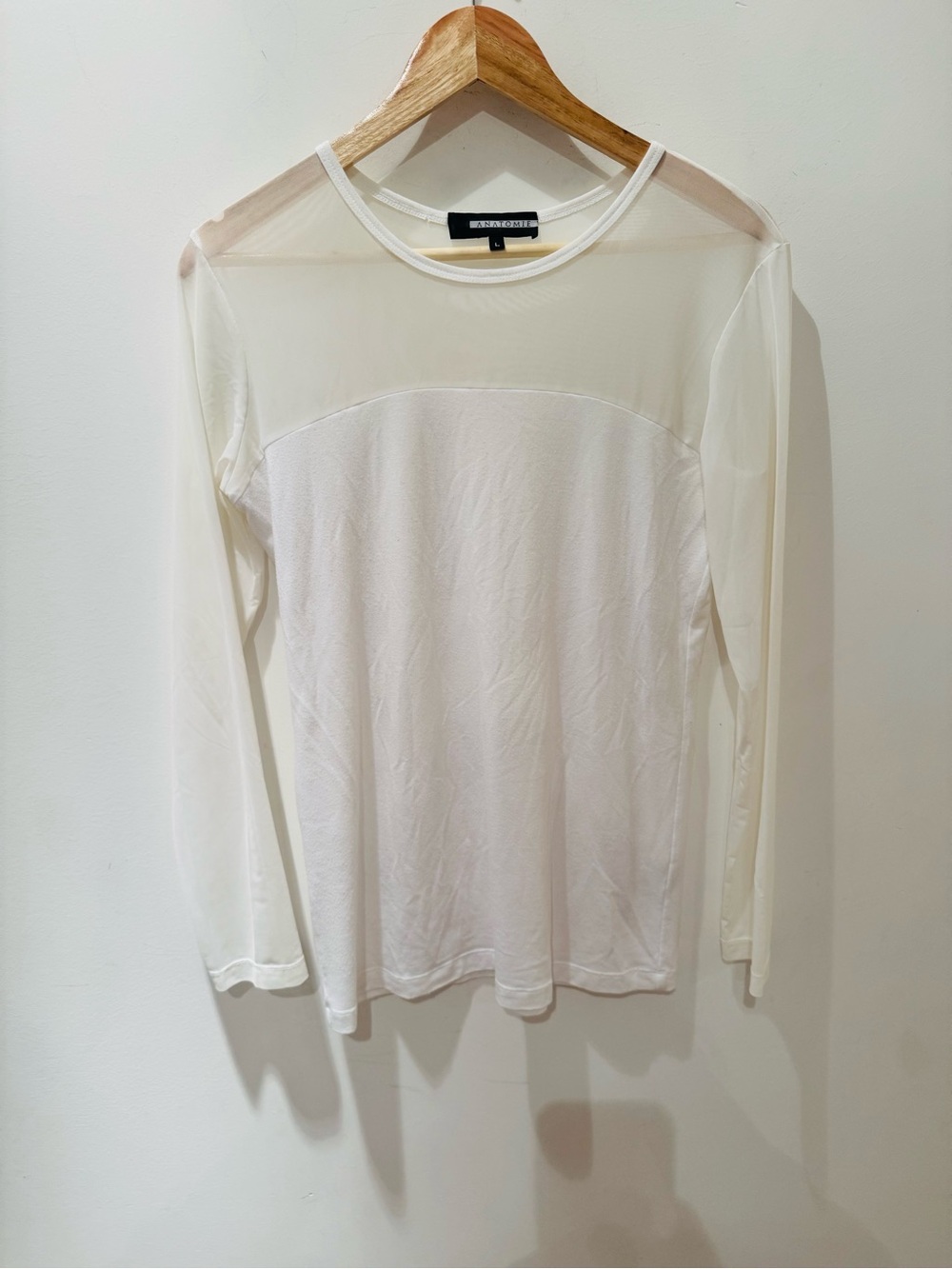 Anatomie. White Sheer Yoke Long Sleeve Top. Size  L.